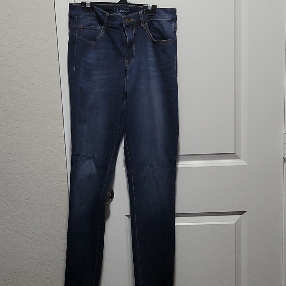 Women's blue Jeans